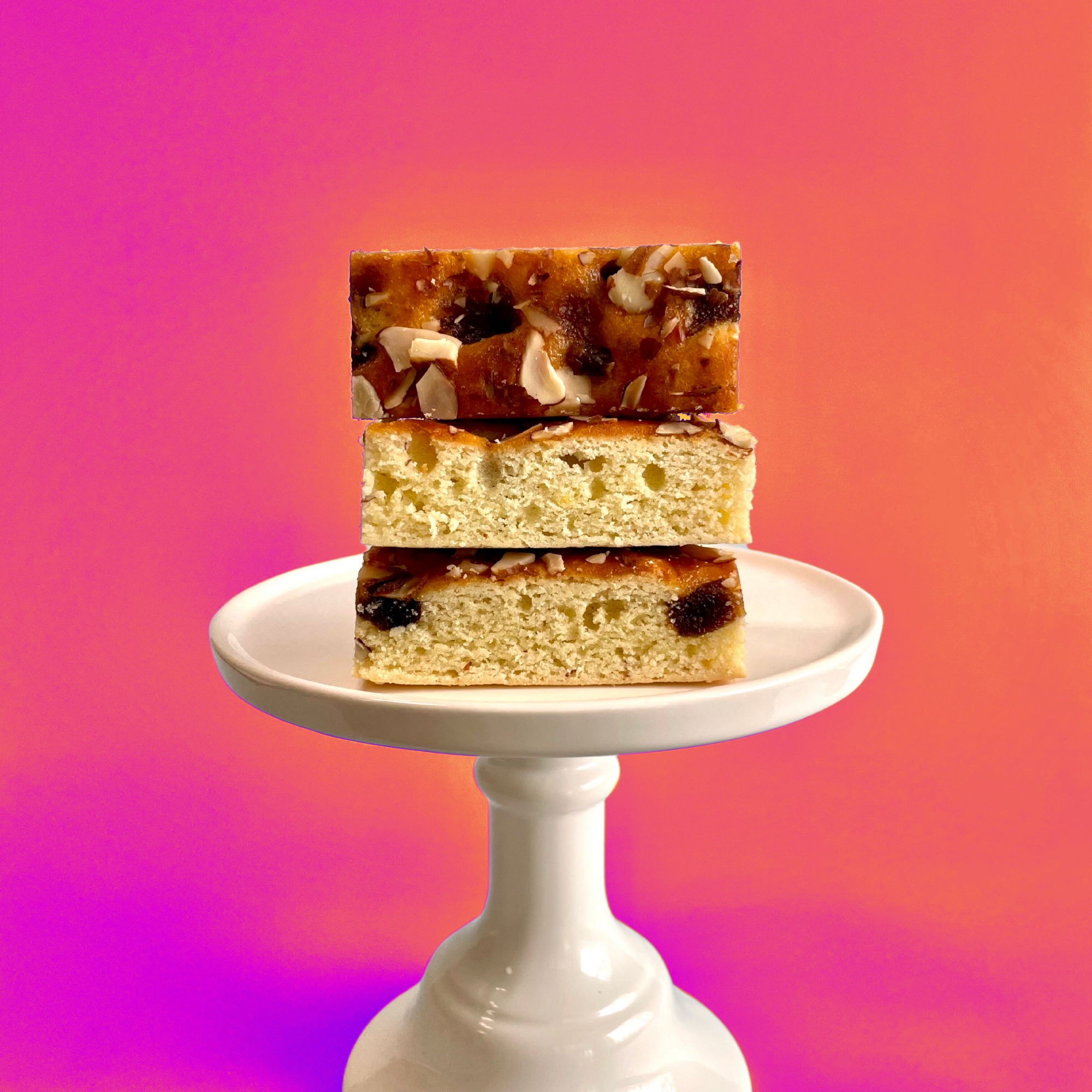 Apricot Almond Cake Bars (4 bars)