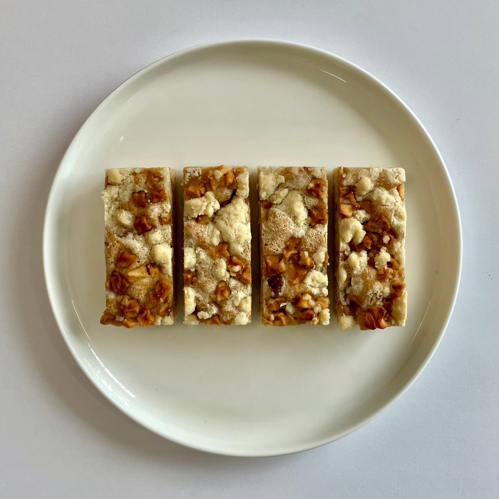 Apple Maple Pecan Cake Bars (4 bars)